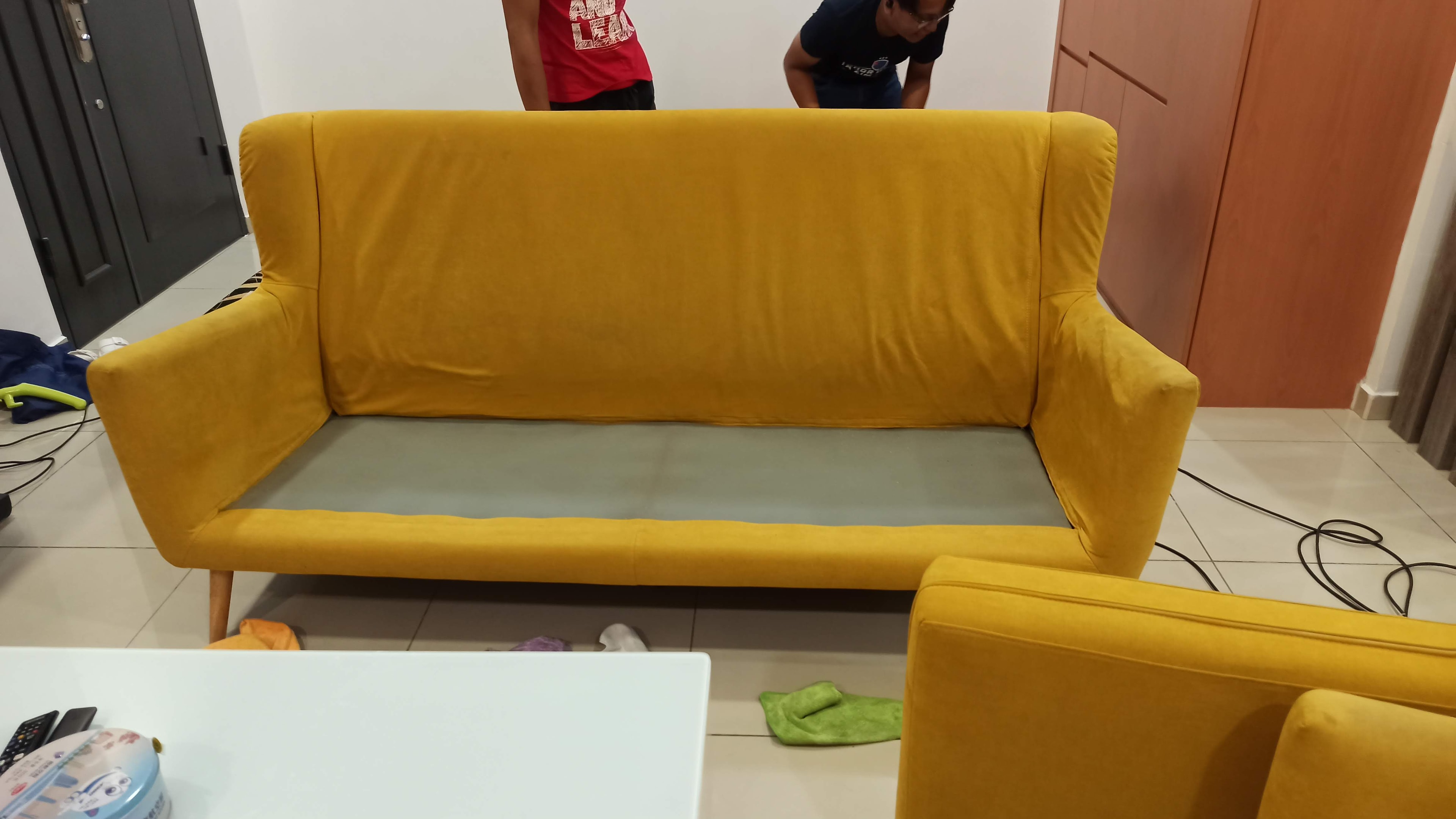 Sofa Fabrik sebelum cucian